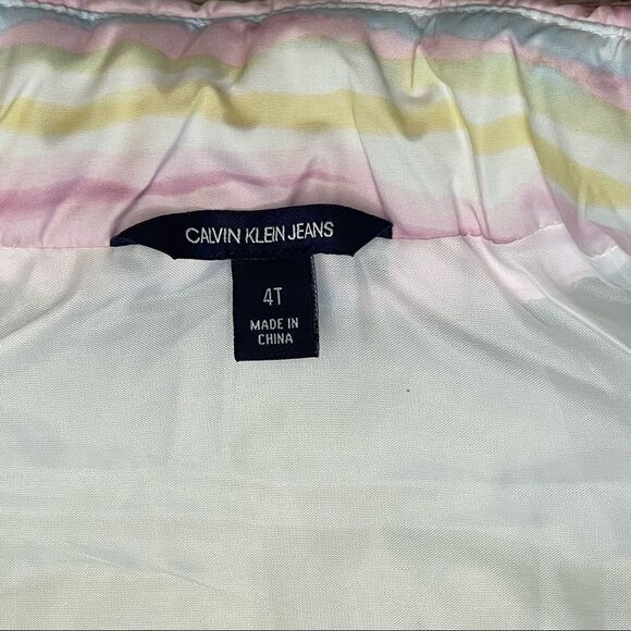 Kid's Calvin Klein Puffer Vest - Picture 6 of 7